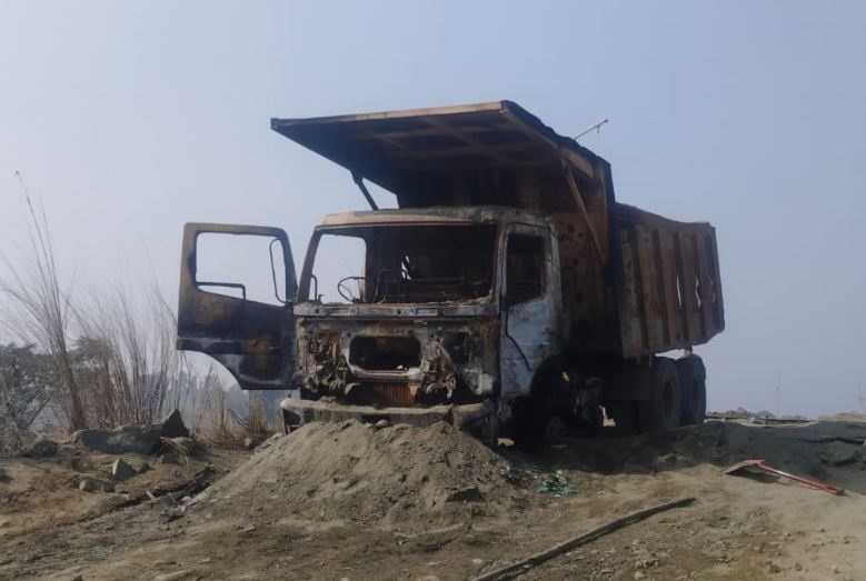 नक्सलियों